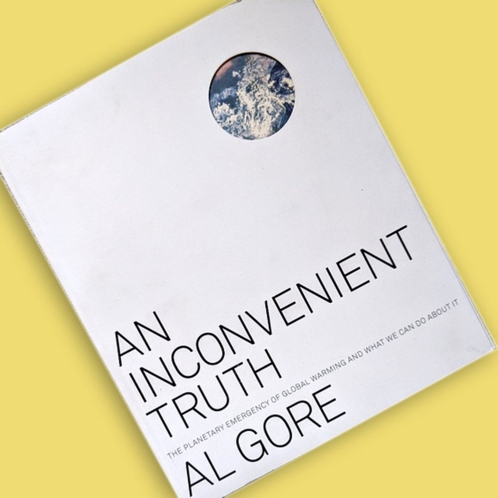 AN INCONVENIENT TRUTH by Al Gore Softcover book 320 pages Rodale pub…